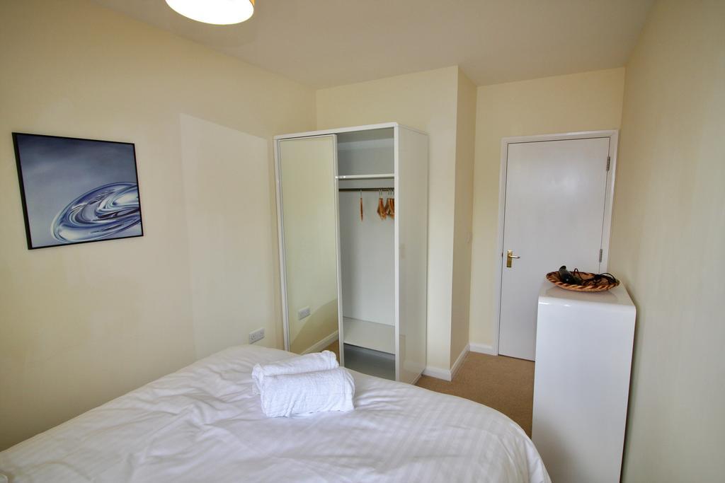 Appartamento Amberblue@Epsom Esterno foto